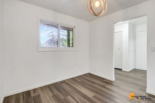 Building Photo - 12636 Silver Fox Ln