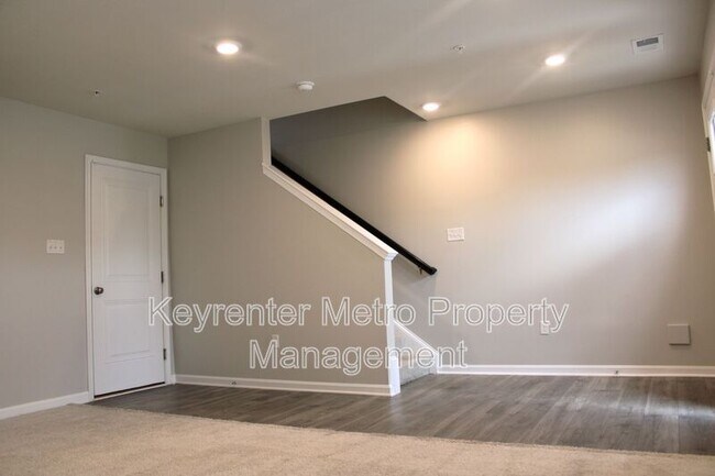 Building Photo - 9818 Ruby Lockhart Blvd