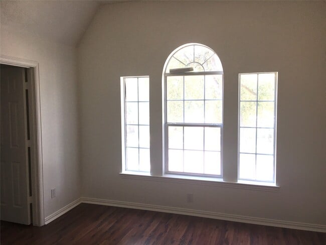 Building Photo - 10730 Sea Myrtle Dr