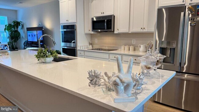 Building Photo - 14124 Gypsum Lp