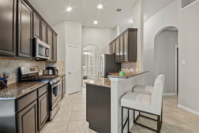 Building Photo - 12519 King Harry Dr