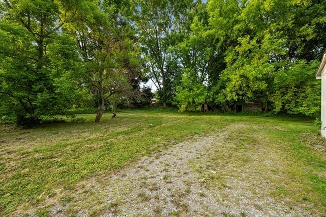 Building Photo - 3 Bedroom 1 Bath Rental in Oneida, NY!
