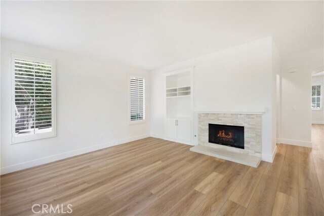 Building Photo - 175 Kingswood