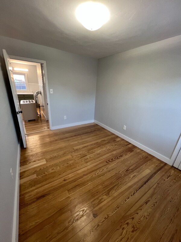 Building Photo - 25 Babbitt St