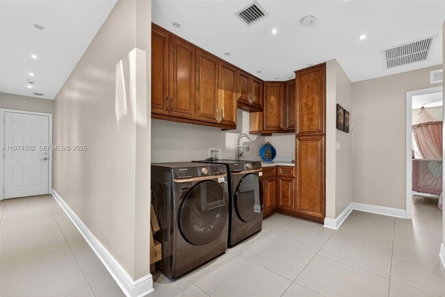 Building Photo - 16405 SW 228th St