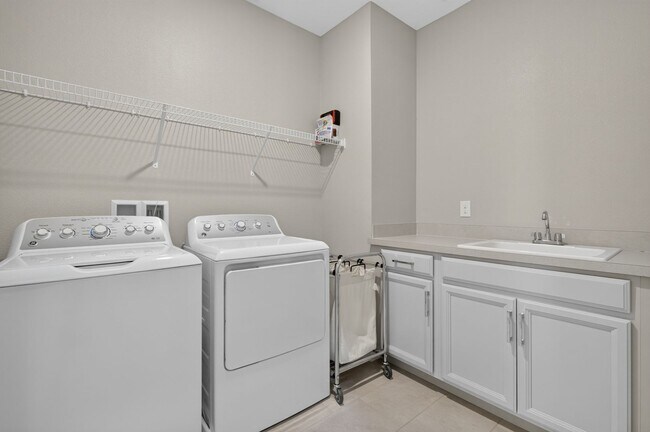 Building Photo - 6081 Monterey Cypress Trl