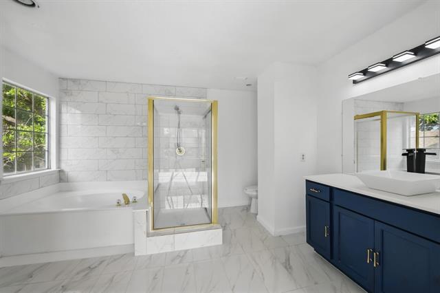 Building Photo - 6833 Lyndale Dr