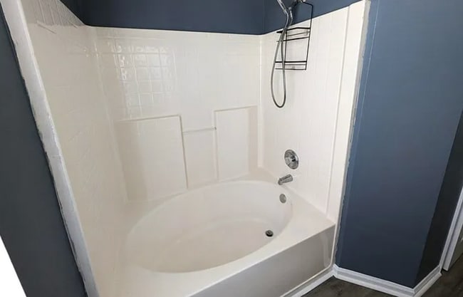 Building Photo - Completely remodeled gem located in the he...