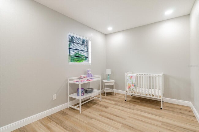 Building Photo - "Historic Seminole Heights 3-Bed, 2-Bath H...