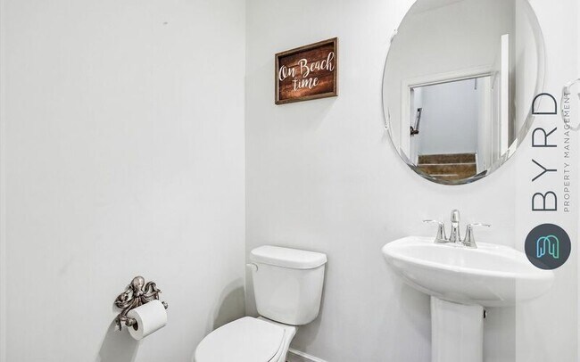 Building Photo - 7413 Nicklaus Cir