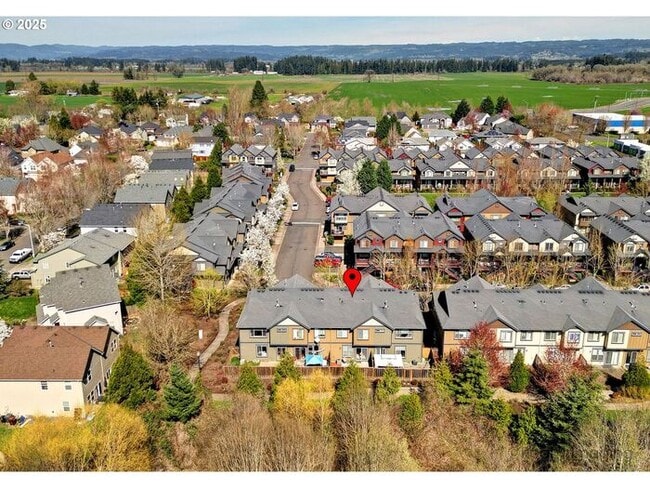 Building Photo - Evergreen Park Townhouse