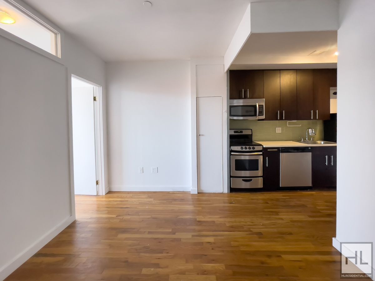 Building Photo - NOLL STREET / Spacious Bushwick 2-Bed 1-Bath / Elevator / In-Building Laundry