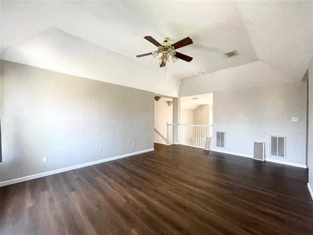 Building Photo - 4707 Sunflower Dr