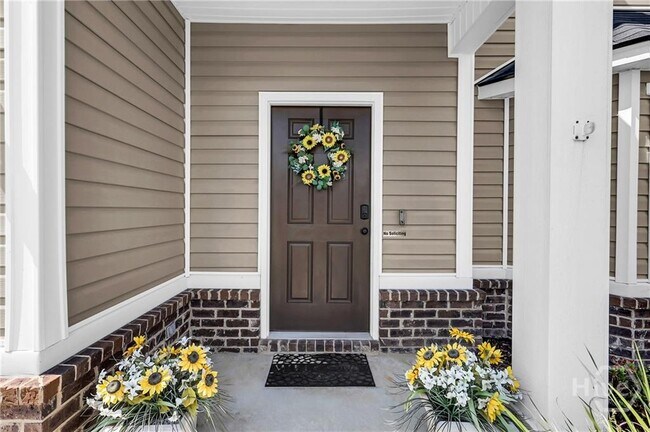 Building Photo - 1596 Longleaf Ct