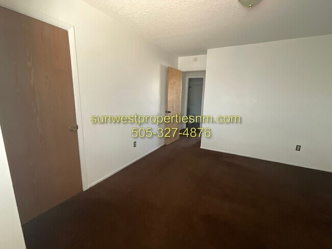 Building Photo - 2810 Parque De Oeste Dr