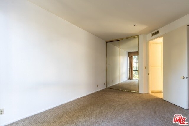 Building Photo - 2131 Century Park Ln