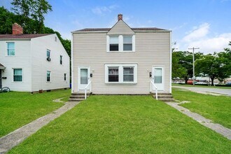 Building Photo - 1732-1734-1734 E Whittier St