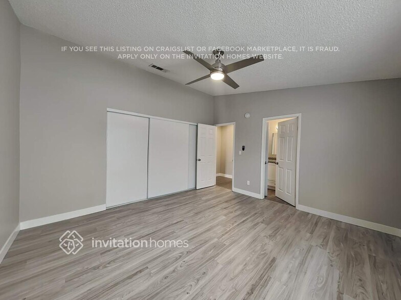 Building Photo - 7020 Cornflower Dr