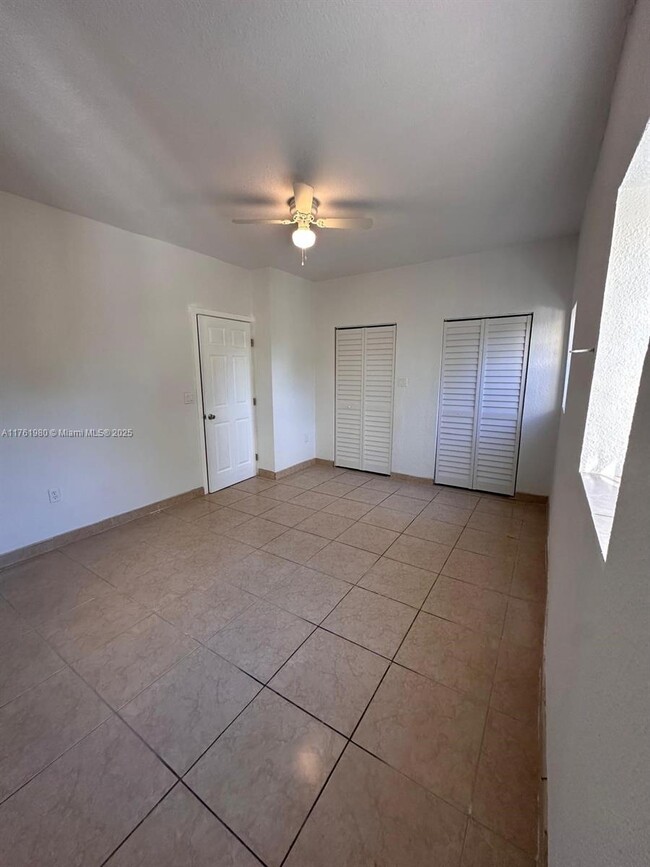 Building Photo - 3660 NW 20th Ave