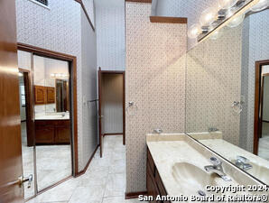 Building Photo - 2968 Wood Cir