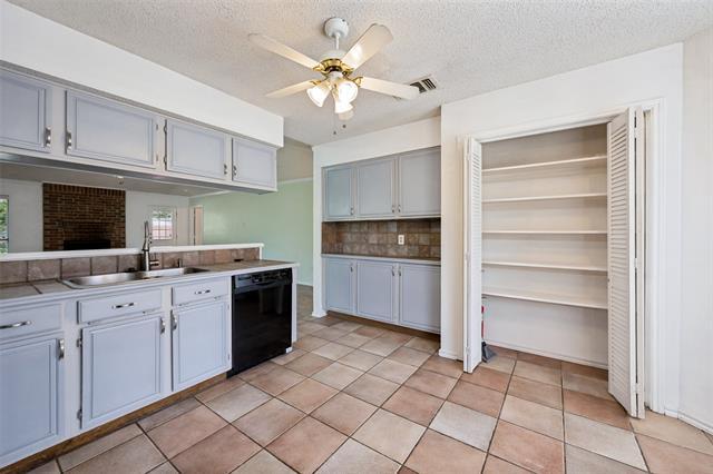Building Photo - 9008 Topperwind Ct