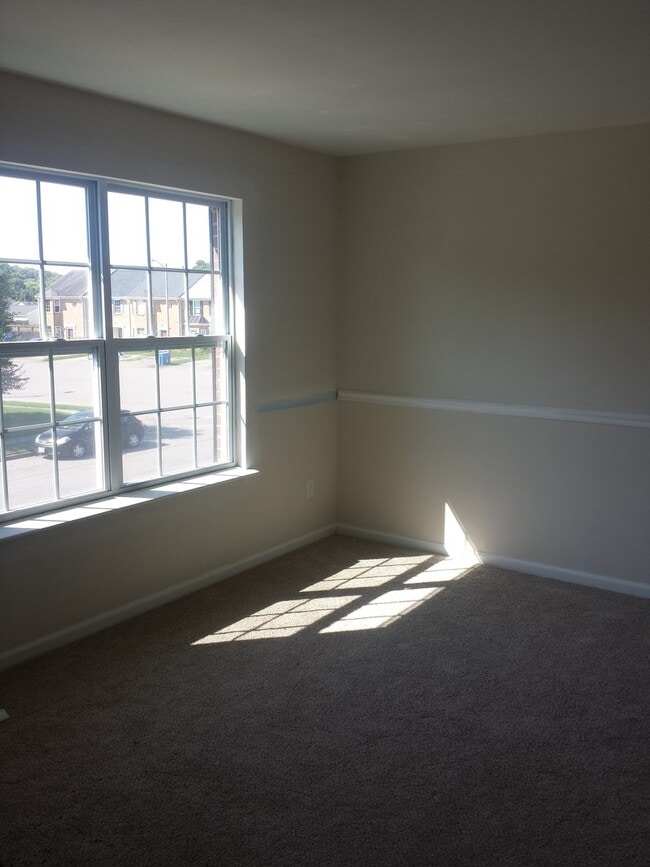 Building Photo - Lovely 2 BR with open floor plan in Glenleigh community