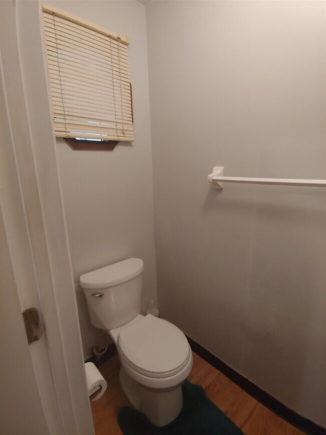 Building Photo - 2346 La Rue Ct