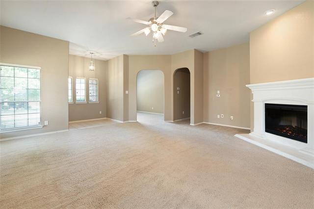 Building Photo - 5739 Derek Way