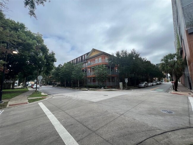 Building Photo - 325 NW 14th St