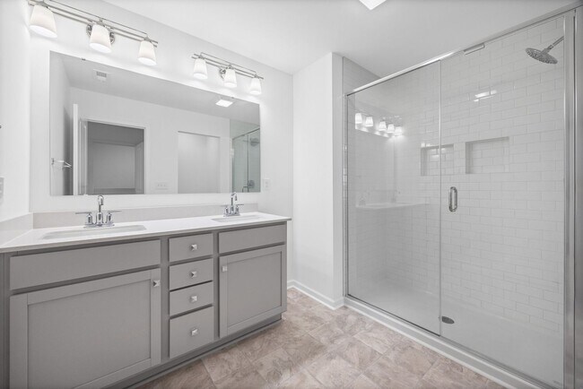 Building Photo - Stunning 3-bed, 2.5 bath townhome in Penley Place of Clover!