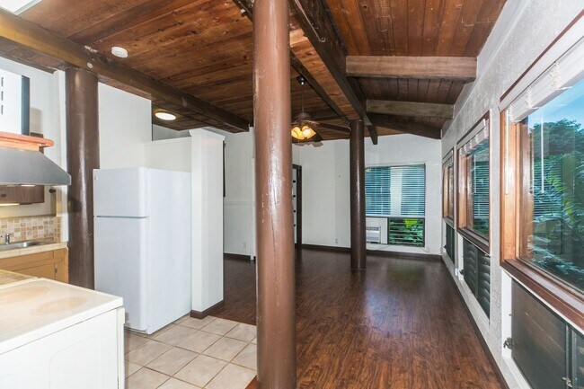 Building Photo - 45-308-308 Kahiko St