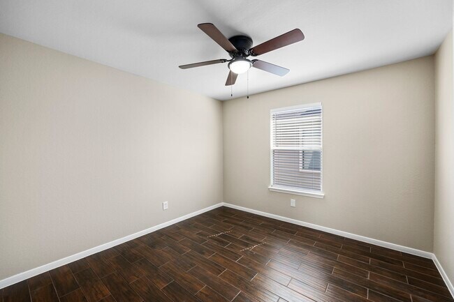 Building Photo - 21362 Beacon Springs Lane