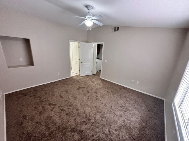 Building Photo - Two Bedroom Condo in Guard Gated Painted Desert