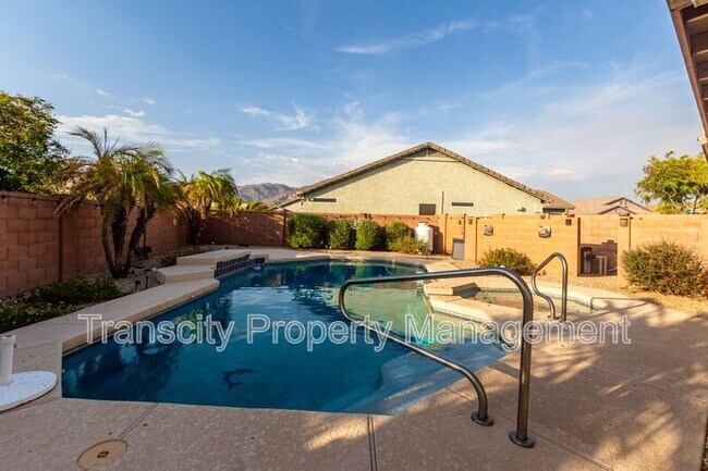 Building Photo - 9255 E Shasta Dr