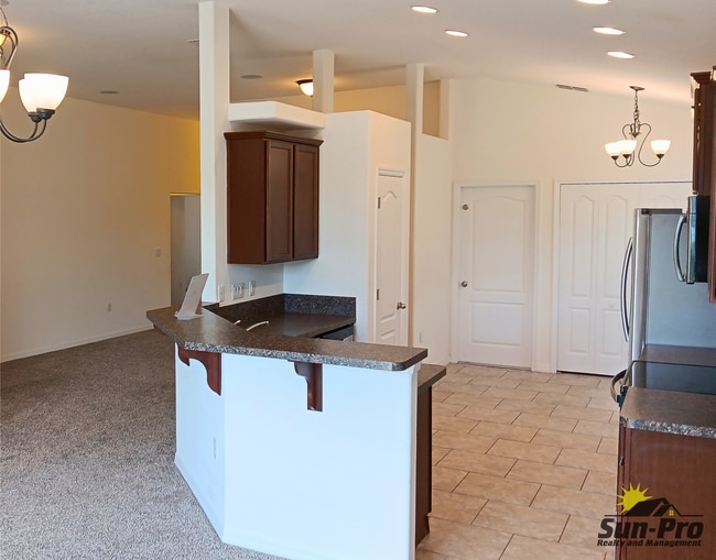 Building Photo - 5346 Peach Blossom Blvd