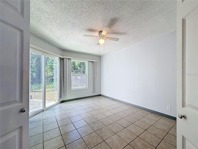 Building Photo - 2636 Lemon Tree Ln