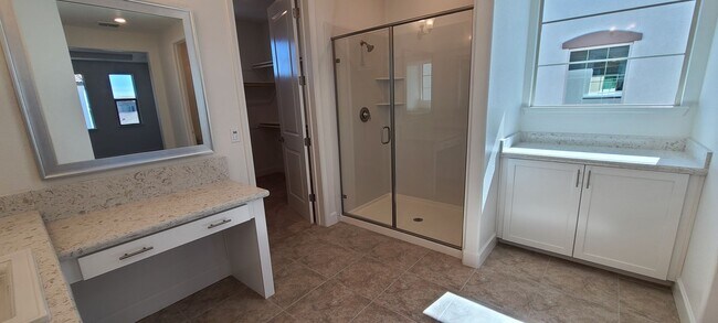 Building Photo - Luxury home in Springlake in Woodland