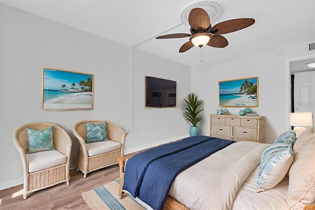 Building Photo - 4902 38th Way S