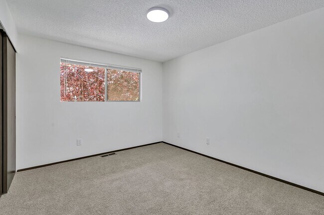 Building Photo - 8832 20th Ave SW