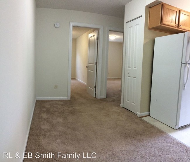 Building Photo - 205 Dawson Ave