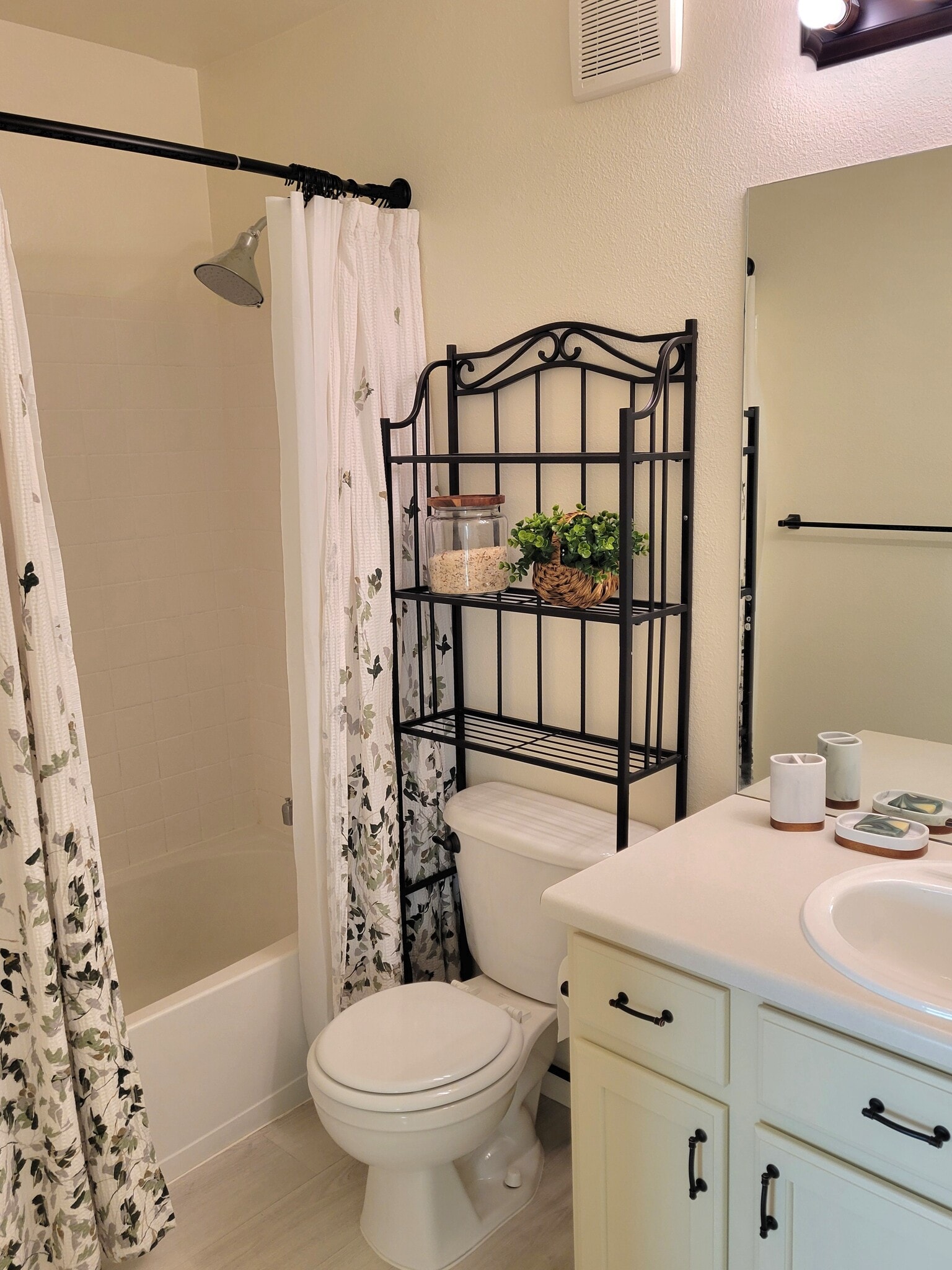 Bathroom - 19238 E Gunnison Cir