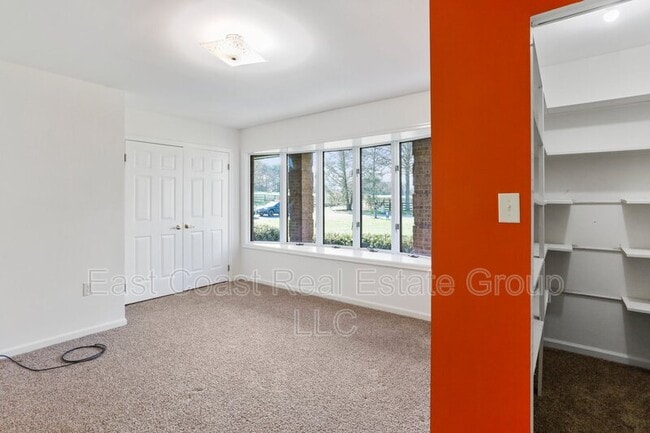 Building Photo - 16208 Woburn Rd