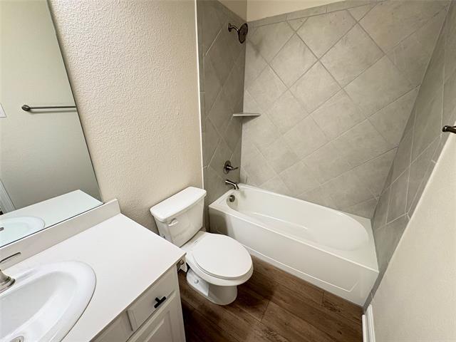 Building Photo - 2903 Diamondback Dr