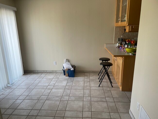 Building Photo - 9519 Hartford Cir