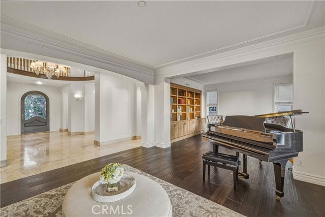 Building Photo - 426 Camino Bandera