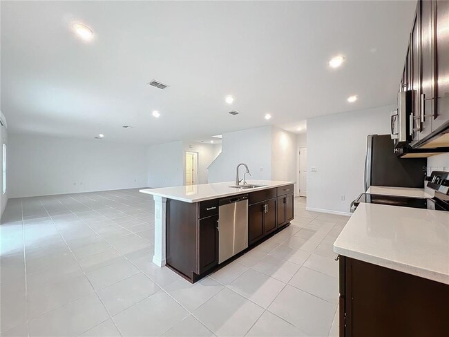 Building Photo - 5627 Costa Blanca Wy