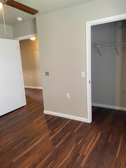 Building Photo - 6339 Aspen Farm