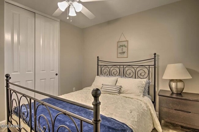 Building Photo - 609 S Priest Dr