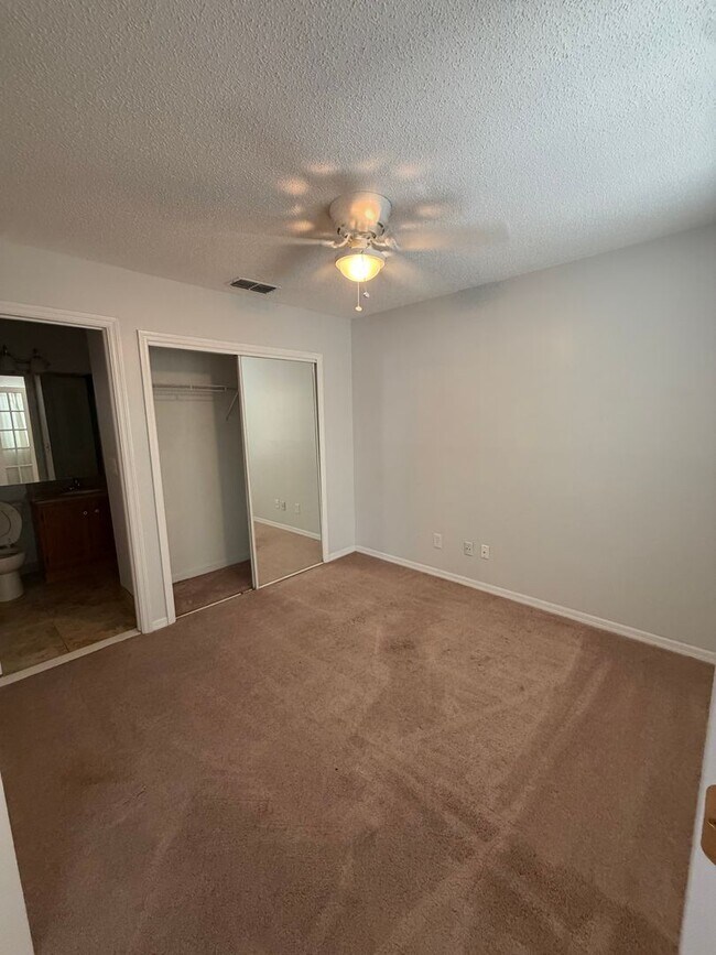 Building Photo - 949-201 Bird Bay Court
