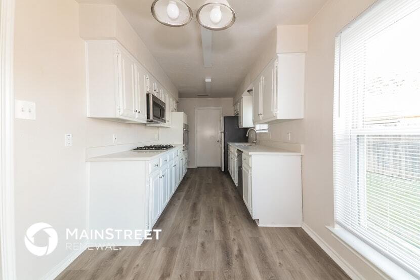 Building Photo - 608 San Carlos Dr